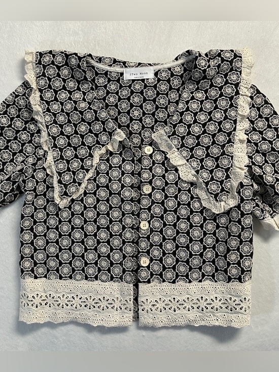 Vintage Tops - 2TWO MOON women's ivory black delicate floral crochet lace collar blouse, M.